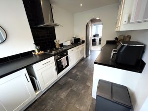 Kitchen- click for photo gallery